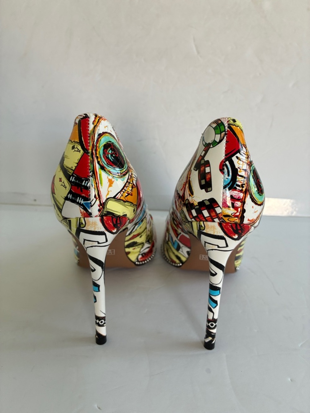 Graphic Print Pointed Toe Pumps Multi-Color Stiletto Heels Size 9.5 NEW - Picture 7 of 9